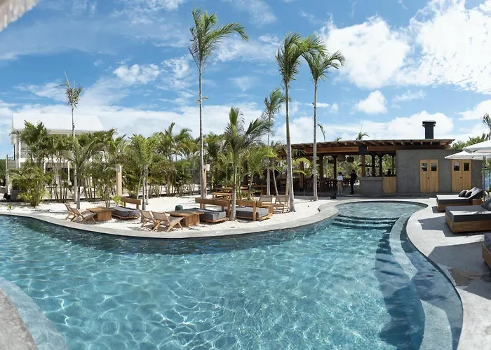 Villa Abebi Oasis And Mistico Club Boat Shuttle *